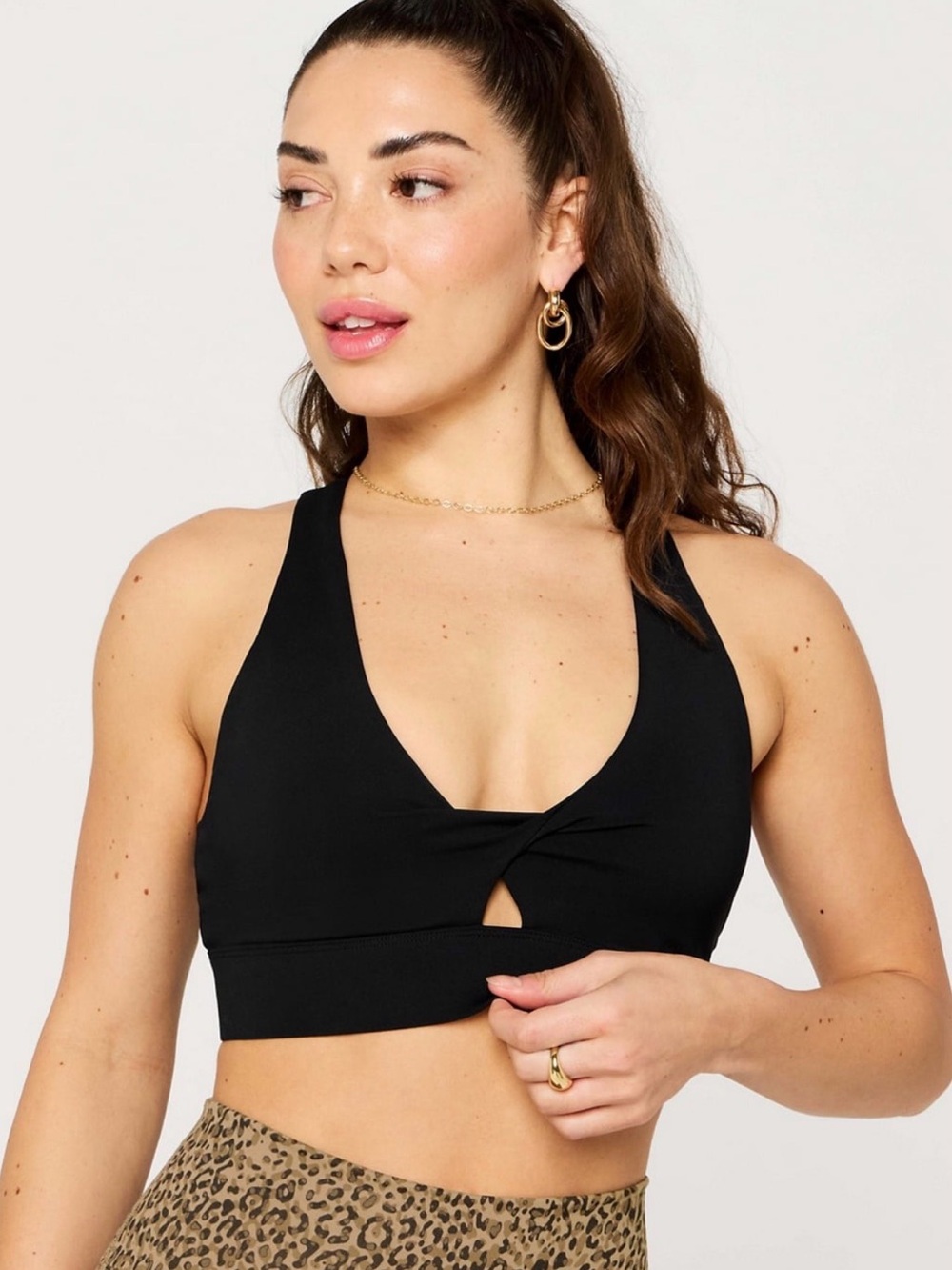 Fabletics Black Oasis Twist-Front Sports Bra
